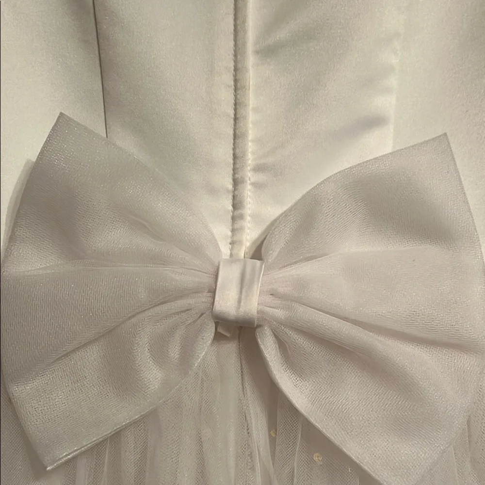 David's Bridal White Girls Embroidered Tulle Gown - Picture 6 of 13